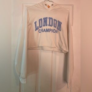 Letter Graphic Crop Top Hoodie